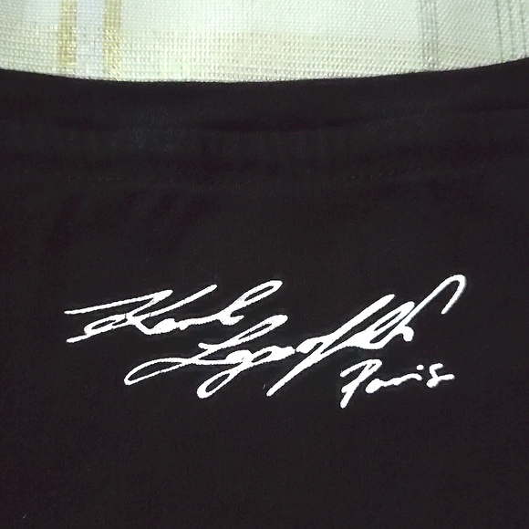 Karl Lagerfeld Black Buffalo Check Sunglasses T-Shirt - Picture 8 of 12